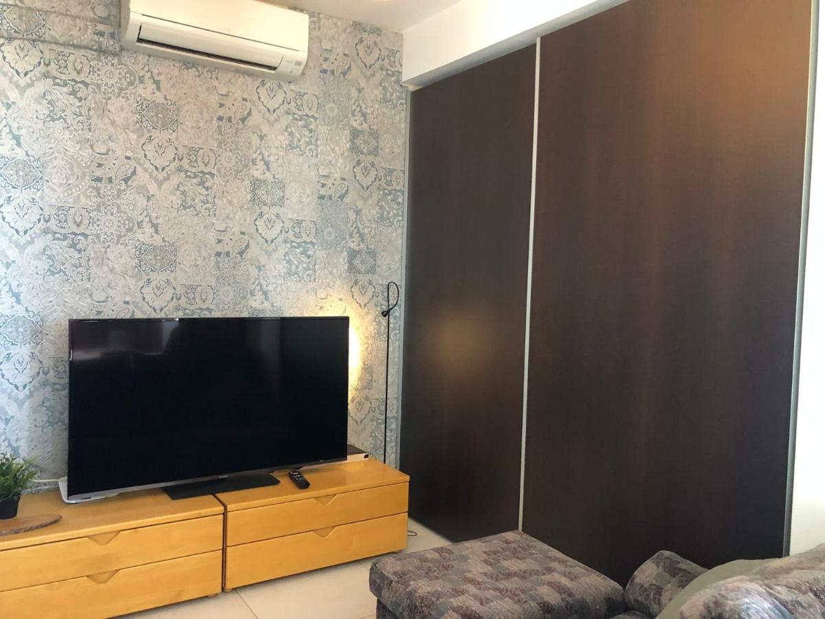 Apartment Penthouse In Kappara