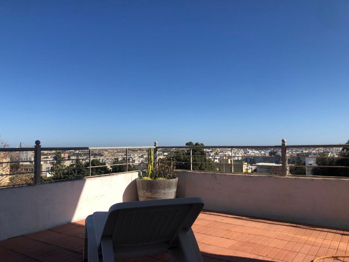 Apartment Penthouse In Kappara